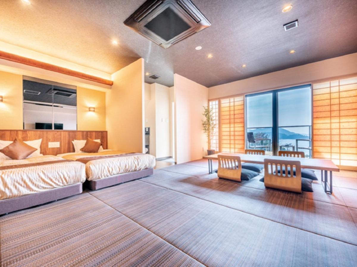 Livemax Resort Miyahama Ocean View Hatsukaichi Extérieur photo