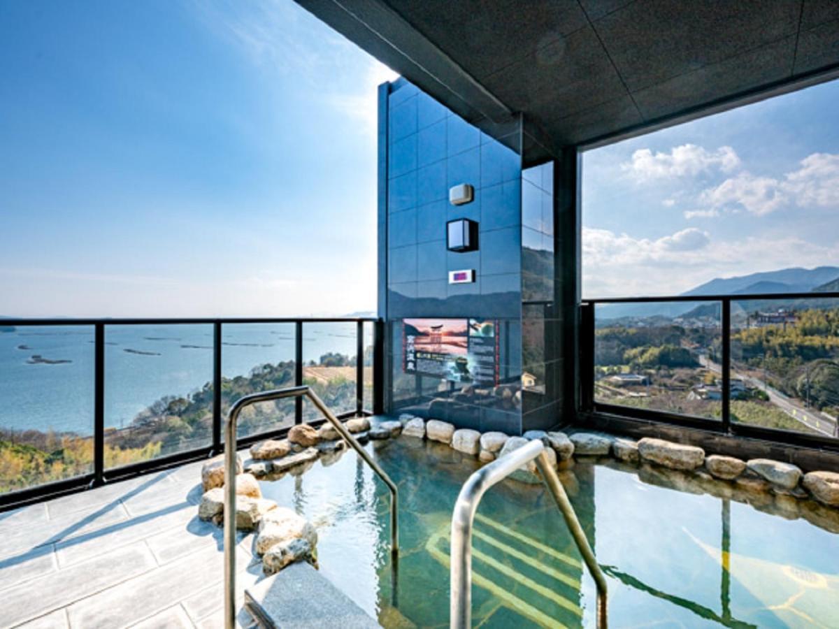 Livemax Resort Miyahama Ocean View Hatsukaichi Extérieur photo