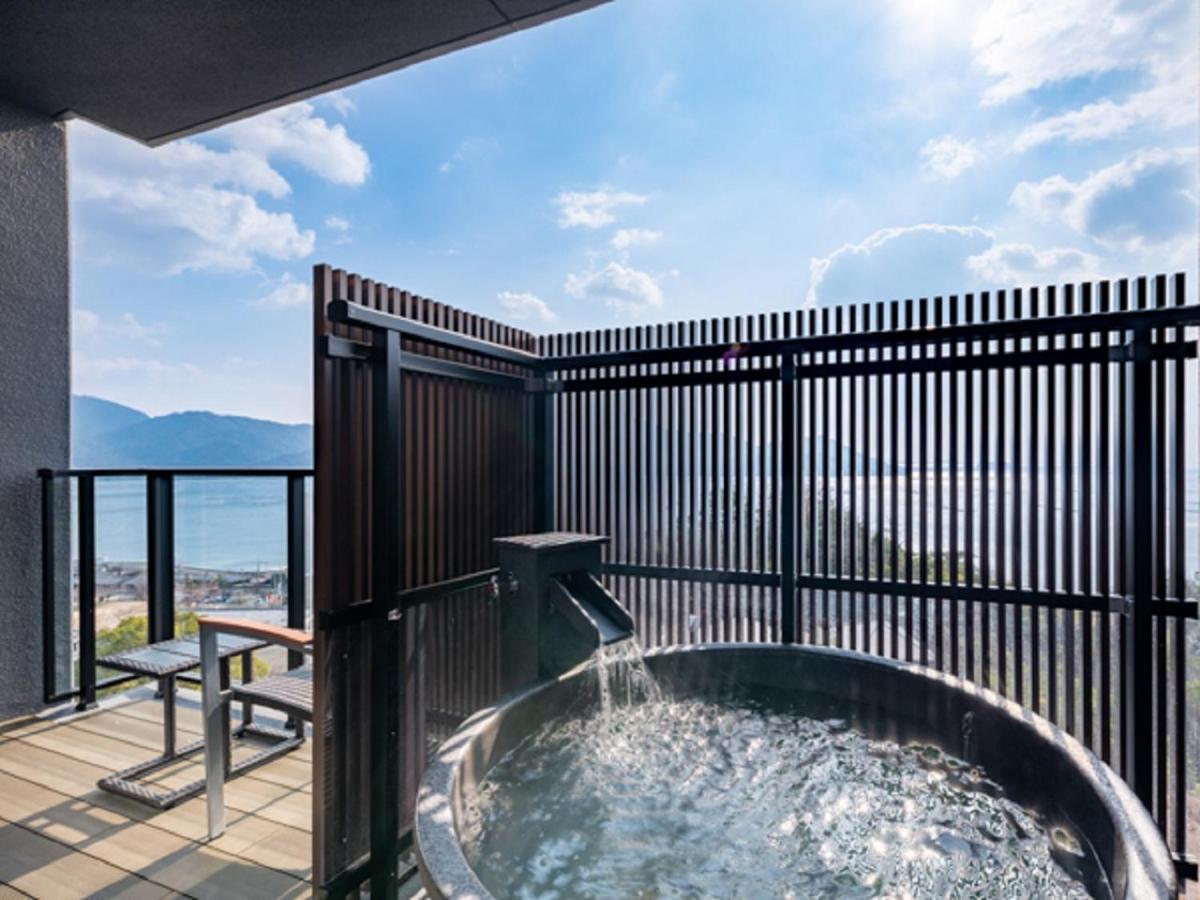 Livemax Resort Miyahama Ocean View Hatsukaichi Extérieur photo
